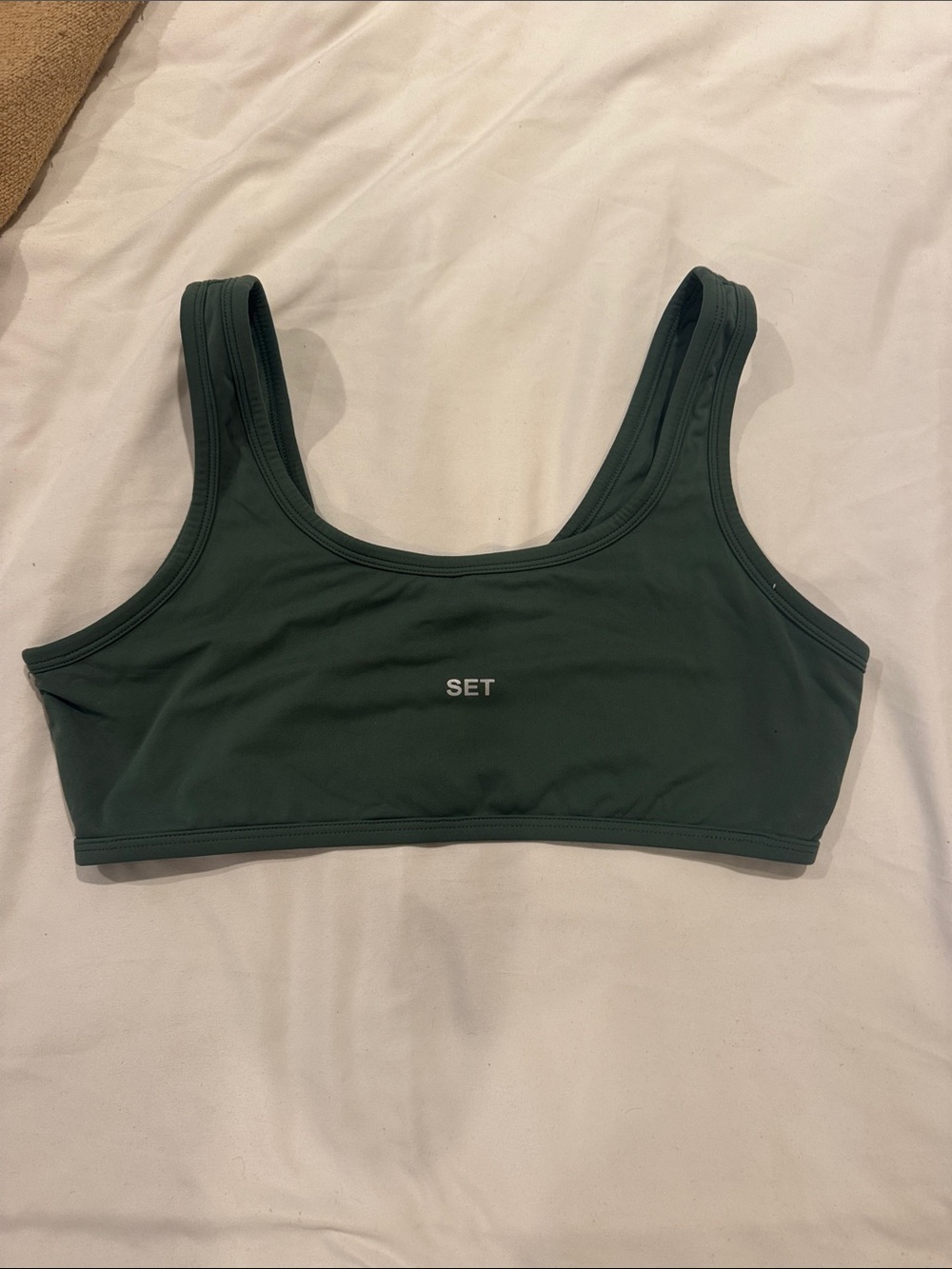 SET Active Airluxe Women's Dark Green Scoop Sports Bra